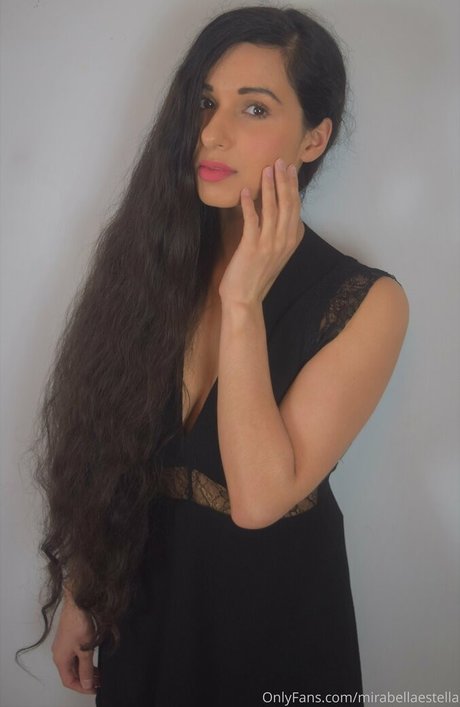 Mirabella Estella 素敵なモデル 画像