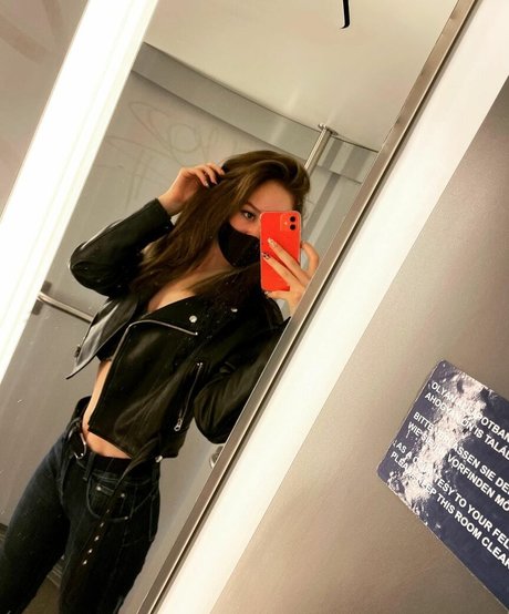 Rekapic xxxポルノスター 写真