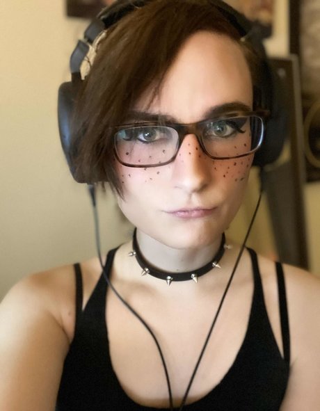 Ava Shade 美しいモデル 写真