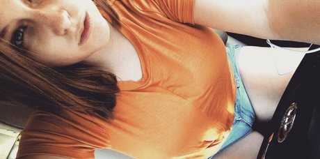 Tnbaecker ヌードスター 画像