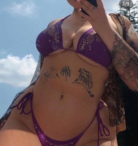 Babelatinaa ホット女優 写真