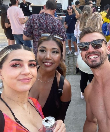 ゲイナー・オンリーファンズ ホットxxx 画像