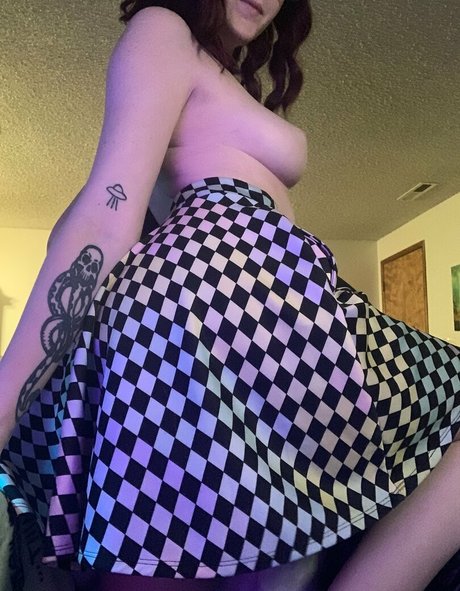 katerrpillarr ポルノスター エロティック 写真