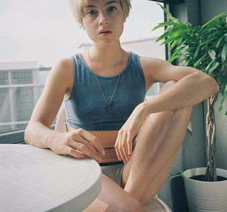 ブロガーOnlyFans ホットポルノ 画像