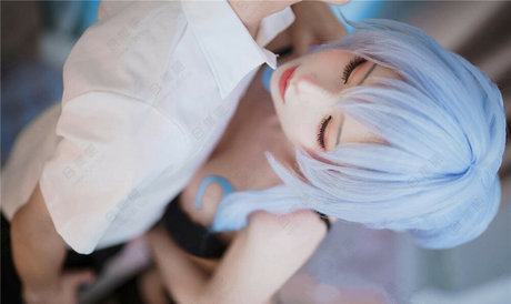 rioko アダルトモデル 写真