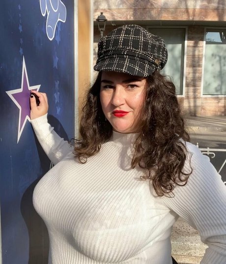 ポニーテールオンリーファンズ ホットセックス 写真