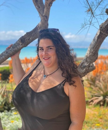 アジア人女性OnlyFans アダルト 写真