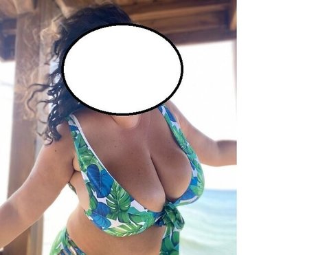 Caliope ポルノ女優 画像