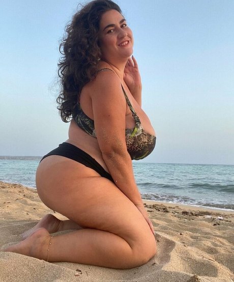 Caliope 完璧なモデル アーカイブ