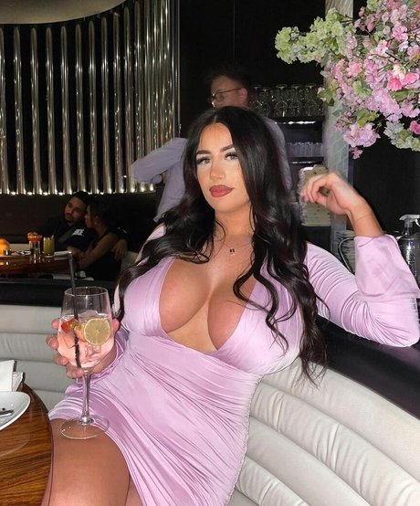 ポーグエボニーオンリーファンズ アートxxx 写真