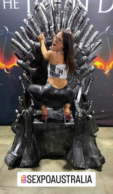 Katherine Lameree ポルノスター 高品質 ギャラリー