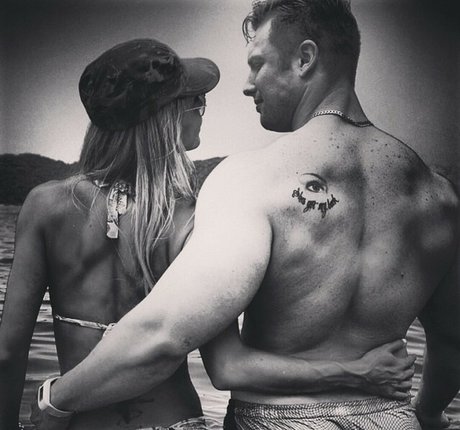 Roberta Carbonari Muzy 高品質のポルノスター アーカイブ