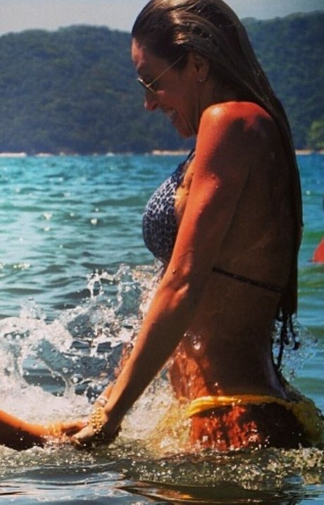 Roberta Carbonari Muzy かわいいポルノスター 写真