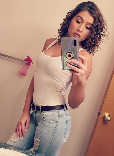 ティーンウェブカメラOnlyFans ヌード 画像