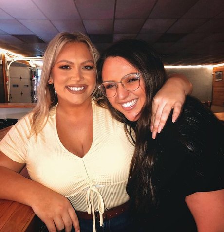 熟女フェラチオOnlyFans アートヌード アーカイブ