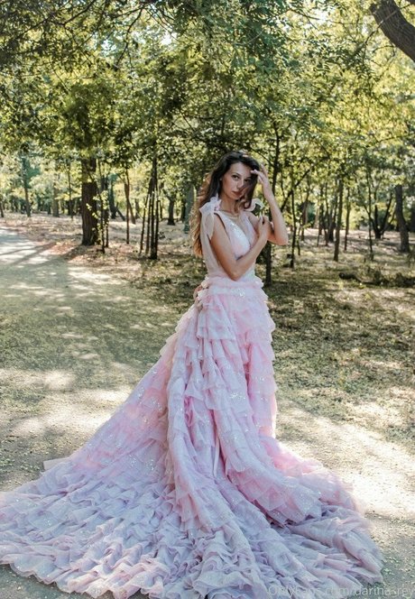 Darina Rey 完璧な女優 写真