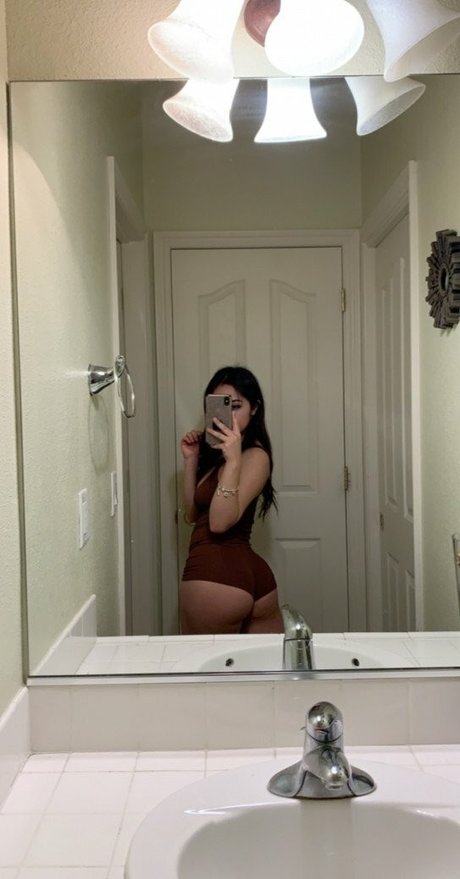 大学生カップルのオンリーファンズ 無料ポルノ 写真