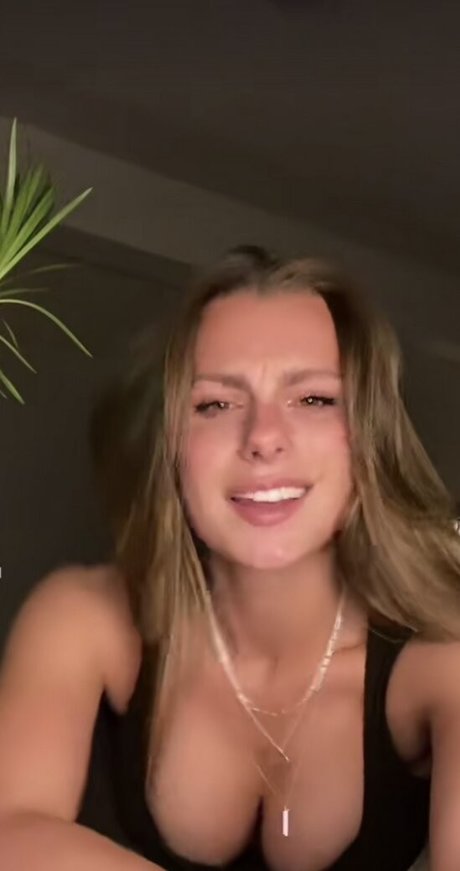 Lana Roosje トップポルノスター 写真