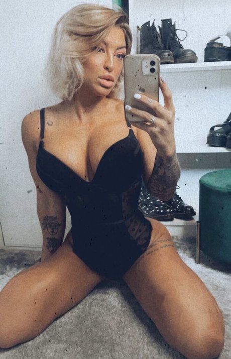 Charlianne Jayne セックスポルノスター 写真