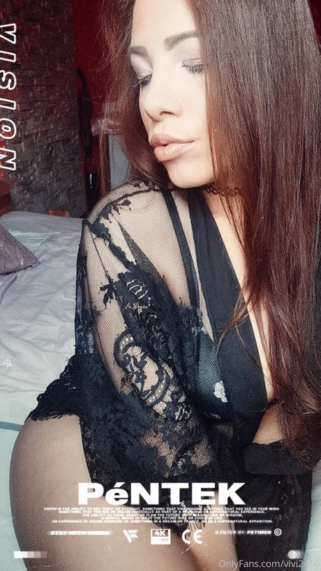 vivi2416 ポルノスター トップ 写真