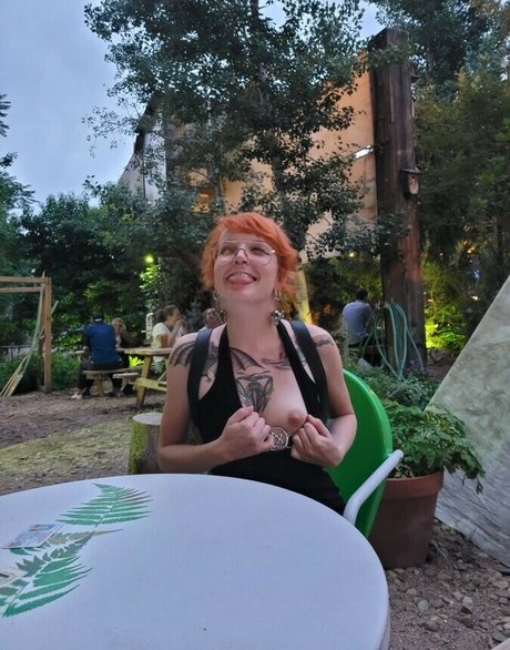 ティーントランスオンリーファン アートヌード アーカイブ