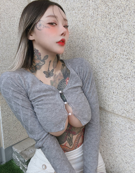 アジアンゴス オンリーファンズ xxx 写真