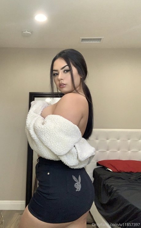 巨乳の赤毛オンリーファンズ セクシーxxx ギャラリー