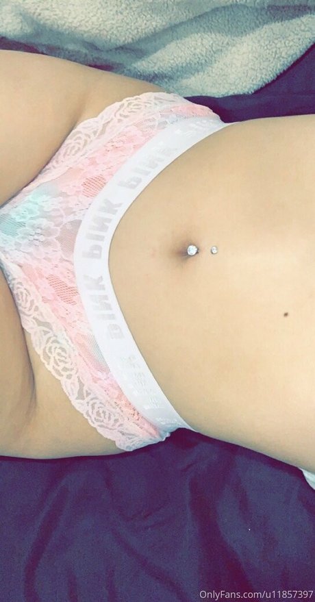 _TaniaVega 素敵なモデル ギャラリー