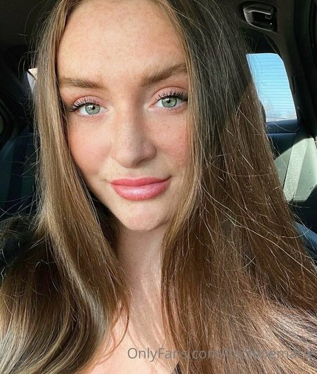 ビデオ通話 オンリーファンズ 無料セクシー 画像