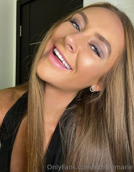 18歳以下の無料OnlyFans 可愛い 写真