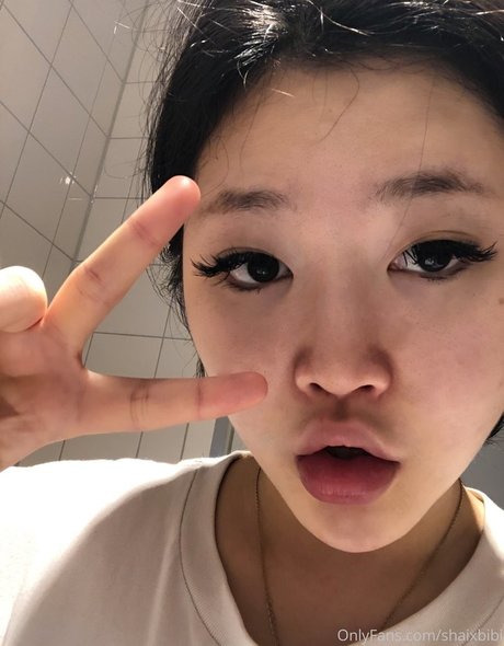 ブルネットの猫OnlyFans 無料セクシー 写真