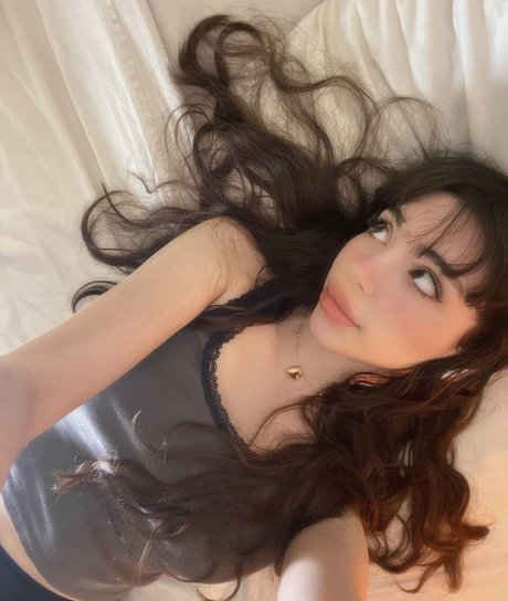 巨乳 パイズリ OnlyFans 無料セックス 写真