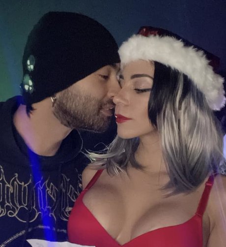 Aline Chelius 可愛い女優 写真