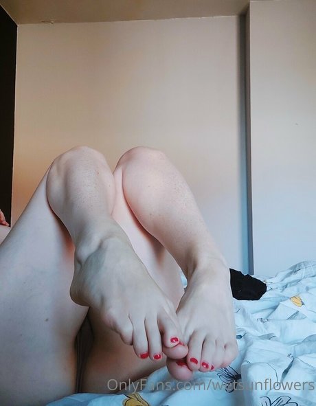 甘いおまんこオンリーファンズ えろた 写真