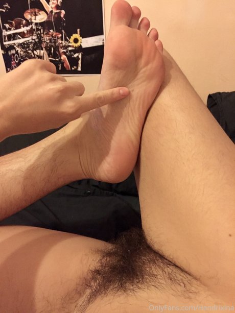 スキニーアナルOnlyFans アートヌード 写真