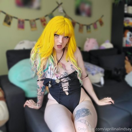 オンリーファンズでのセクスティング エロ 画像