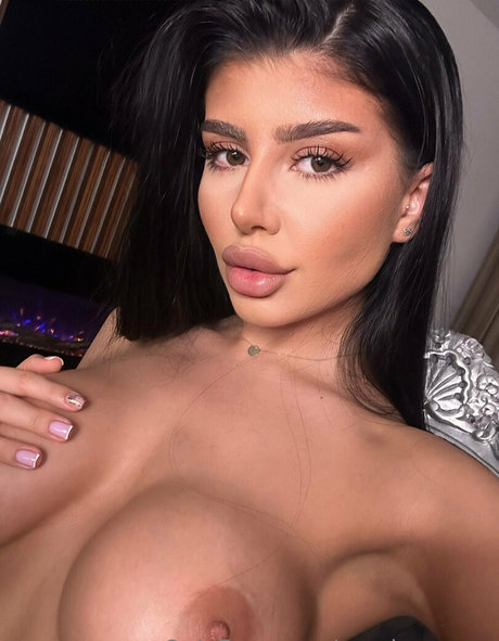 Moniquee Ass ポルノスター 画像