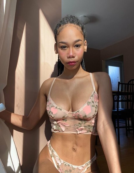 クーガーオンリーファンズ エロ 写真