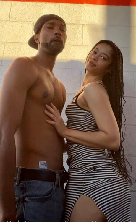 Mr Scotty Pisback 最高の女優 写真