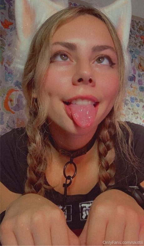 Skittii アートポルノスター 写真