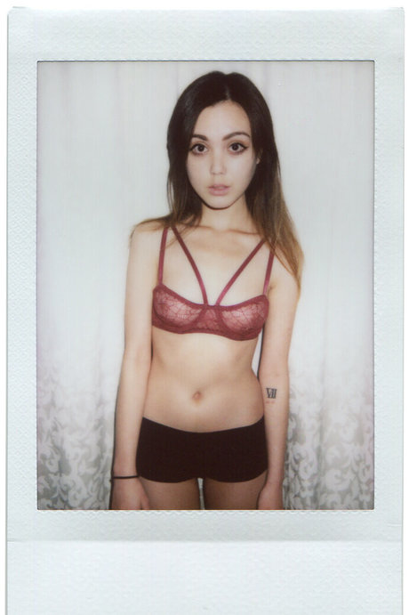 Sierra Blue 完璧なモデル 写真