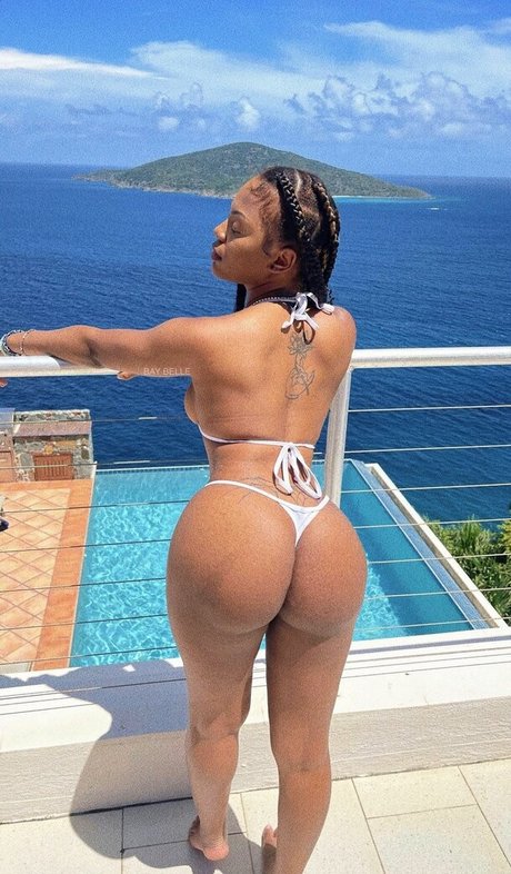 Baybelle ポルノスター 写真