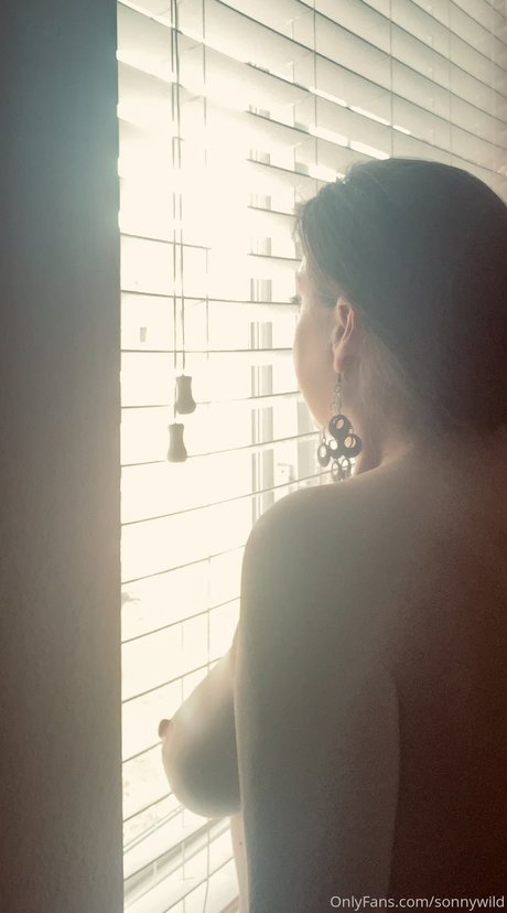 Sonny Wild 無料モデル 写真