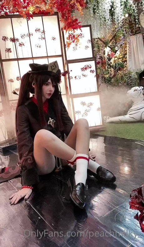 Peach Milky ポルノ女優 写真