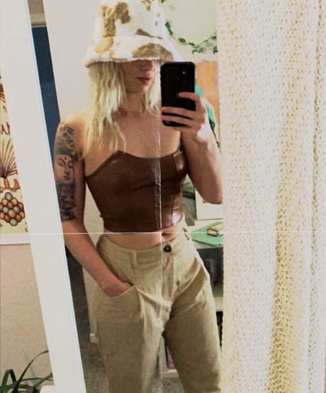 theenicolehammond 美しいモデル 画像