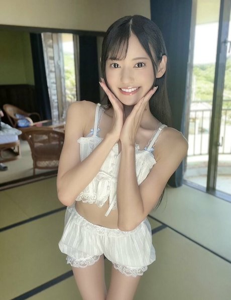 Umi Yatsugake ポルノスター セクシー 写真
