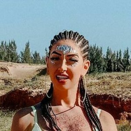 Sabrina Raissa 独占スター 写真