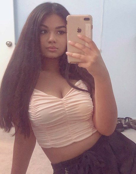 pakiiprincesss エロティックなポルノスター 写真