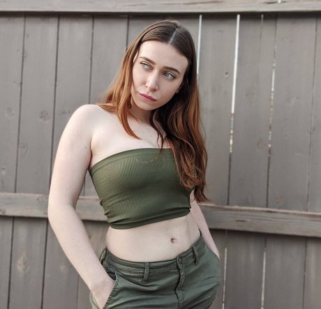 Angelica Trae ポルノスター アダルト 写真