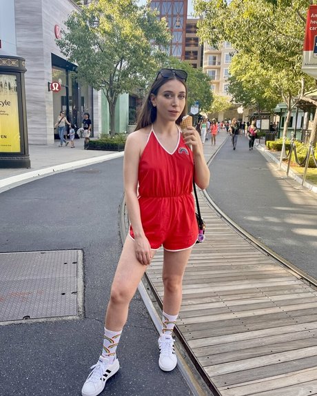 大きな乳首オンリーファンズ ホットポルノ 画像